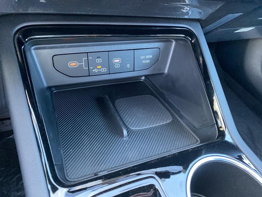 new 2026 Kia K5 car, priced at $39,085