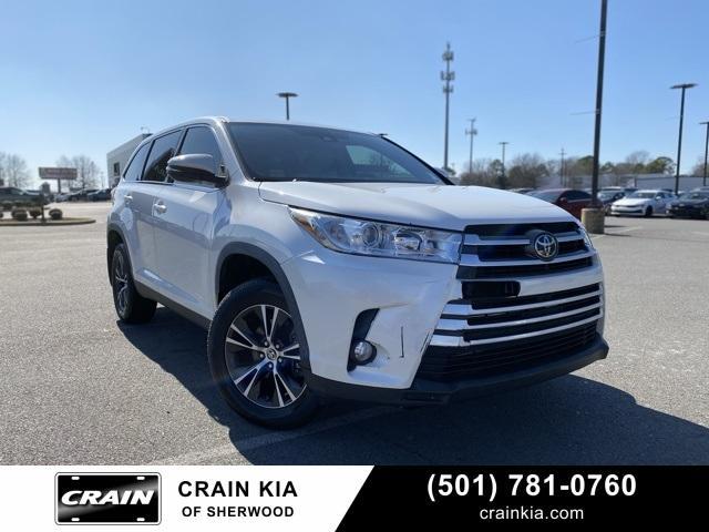 used 2019 Toyota Highlander car, priced at $27,899