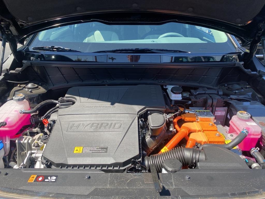 new 2025 Kia Niro car, priced at $34,935
