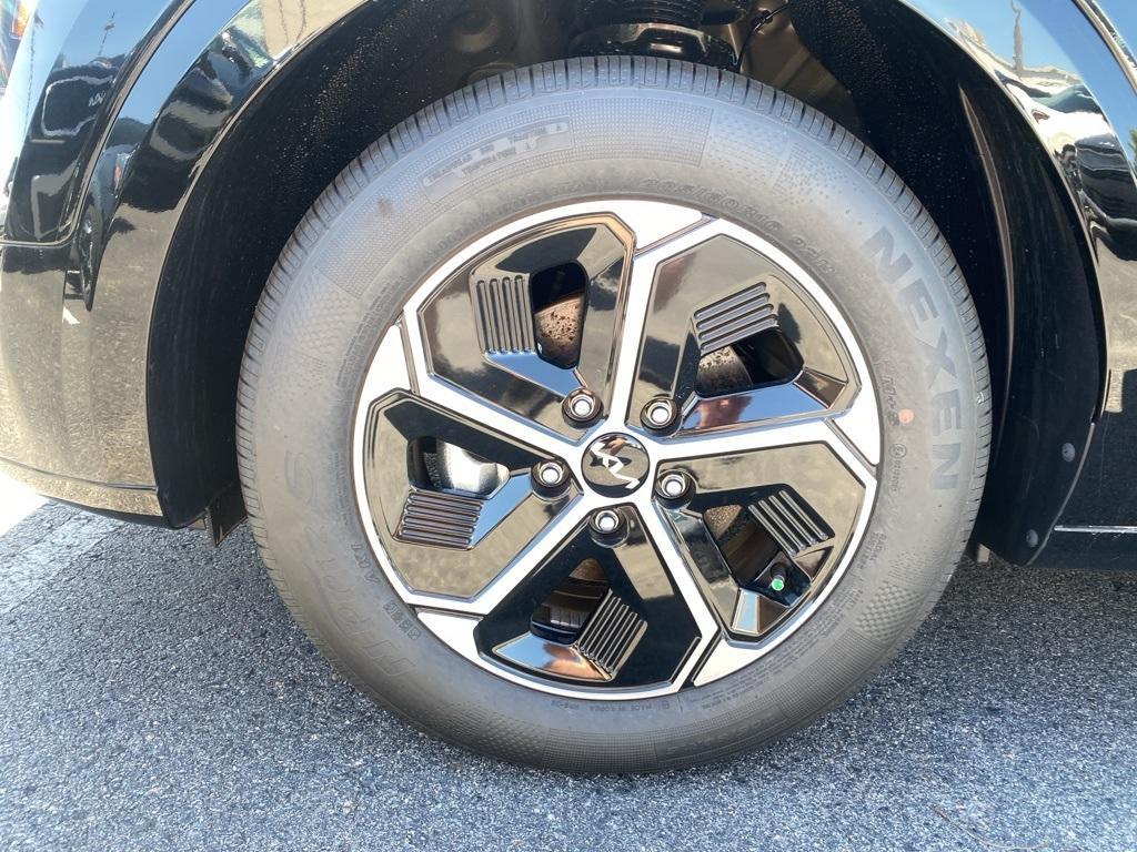 new 2025 Kia Niro car, priced at $34,935