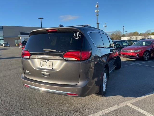 used 2017 Chrysler Pacifica car, priced at $16,413