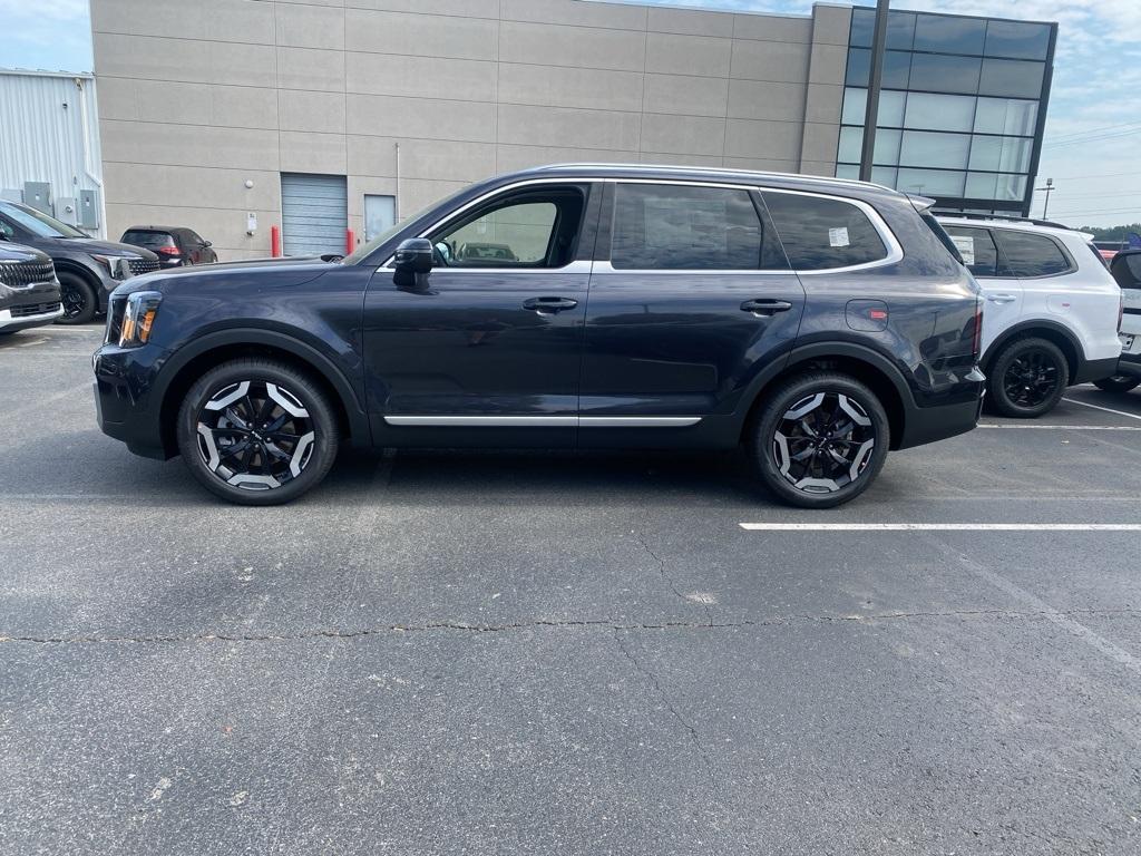 new 2025 Kia Telluride car, priced at $43,910