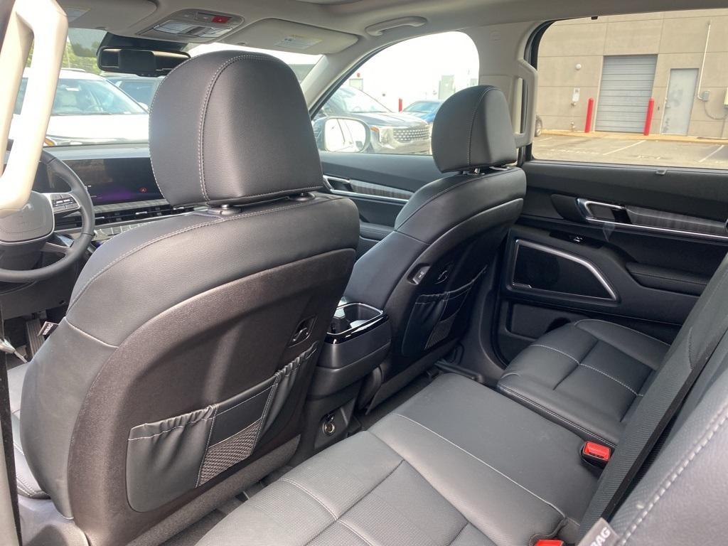 new 2025 Kia Telluride car, priced at $43,910