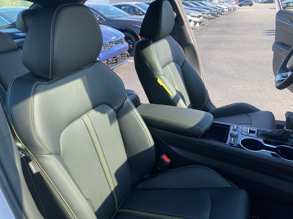 new 2026 Kia K5 car, priced at $39,780