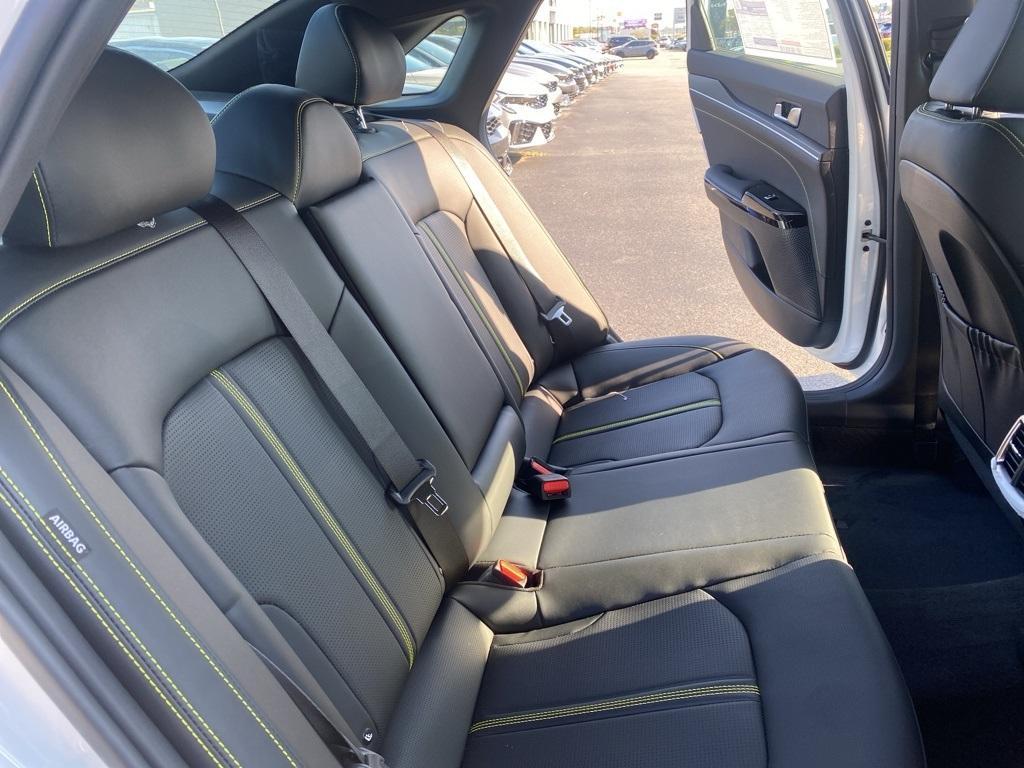 new 2026 Kia K5 car, priced at $39,780