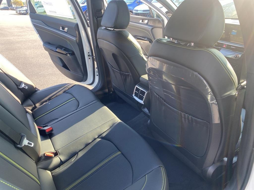 new 2026 Kia K5 car, priced at $39,780