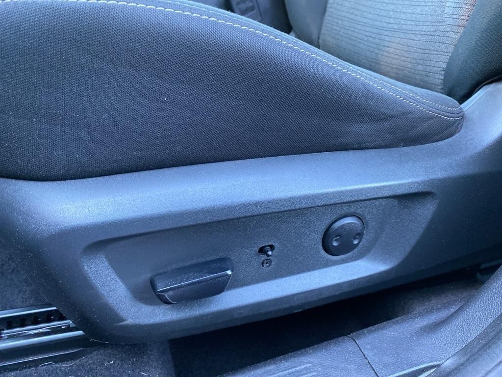 used 2021 Nissan Rogue car, priced at $20,894