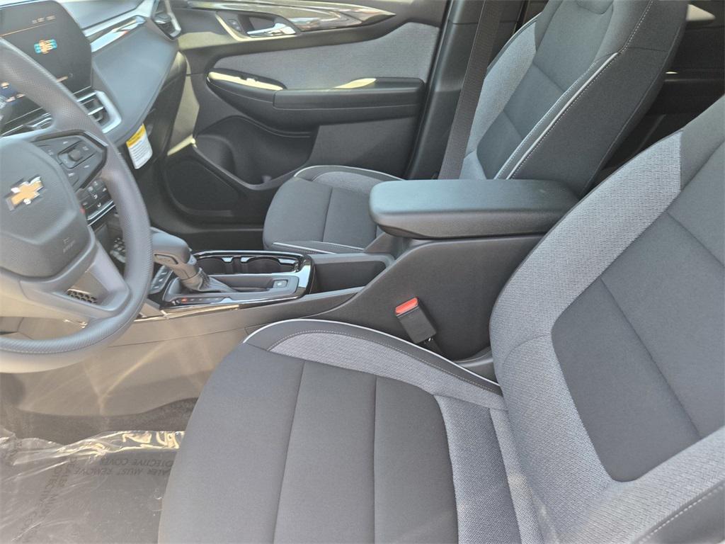 new 2026 Chevrolet TrailBlazer car, priced at $28,185