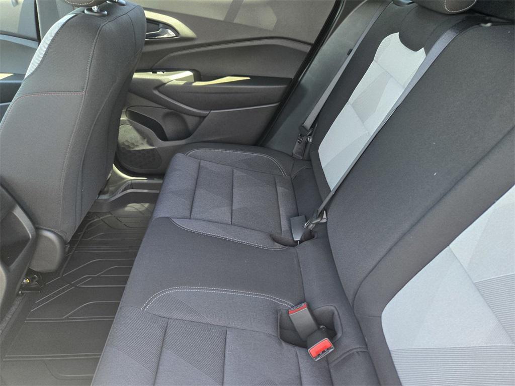 new 2025 Chevrolet Trax car, priced at $23,083