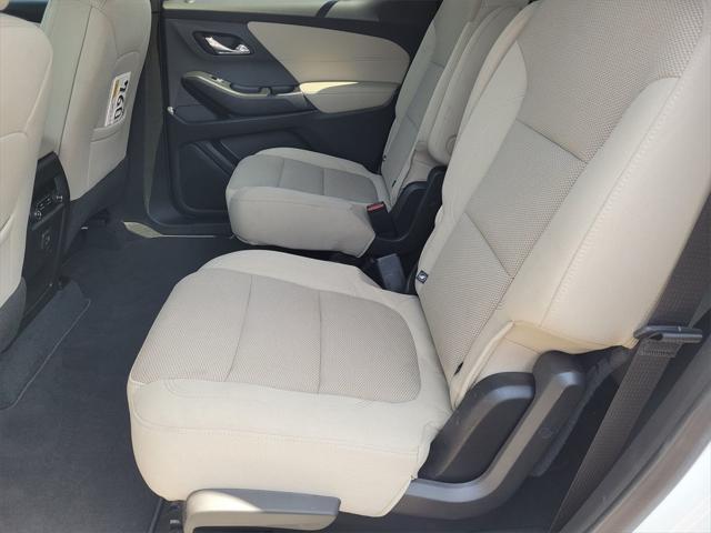 used 2022 Chevrolet Traverse car, priced at $29,849
