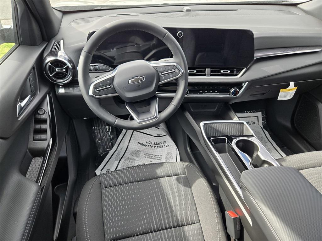 new 2025 Chevrolet Equinox car, priced at $33,380
