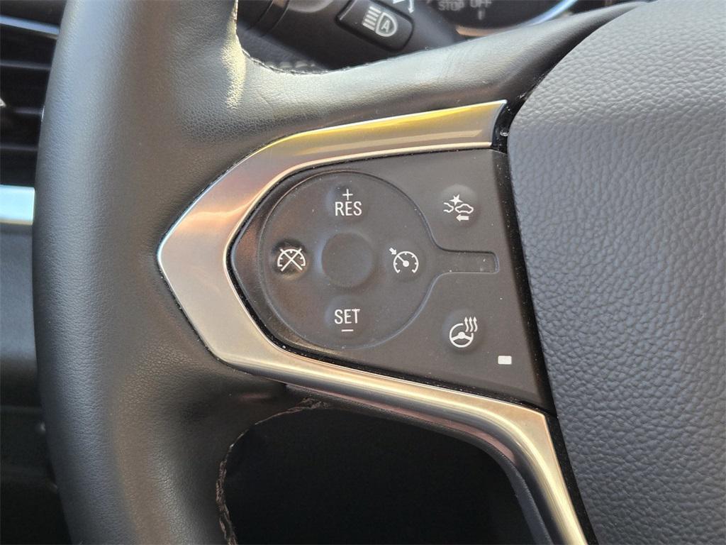 used 2023 Chevrolet Traverse car, priced at $38,405