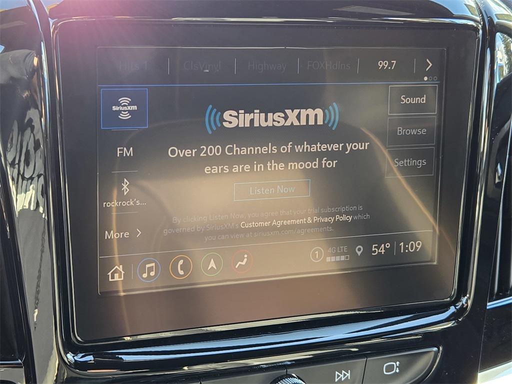 used 2023 Chevrolet Traverse car, priced at $38,405