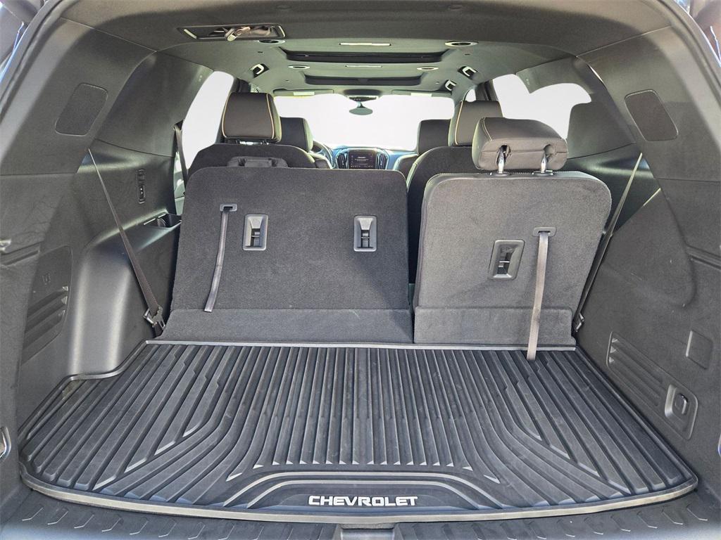 used 2023 Chevrolet Traverse car, priced at $38,405