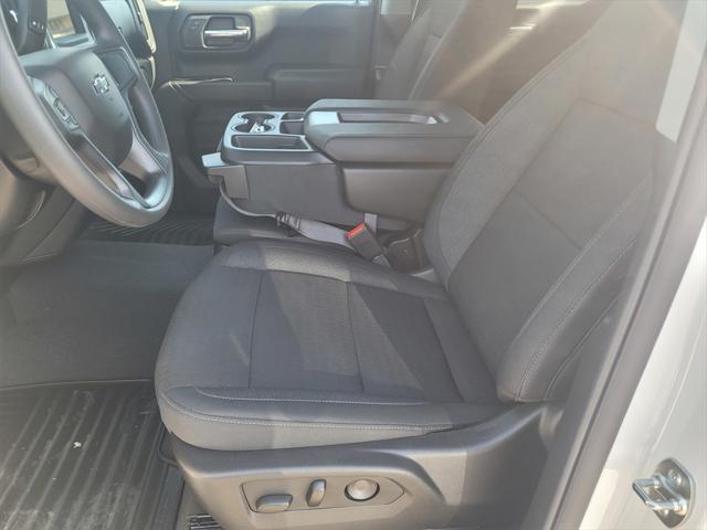 new 2025 Chevrolet Silverado 1500 car, priced at $48,105