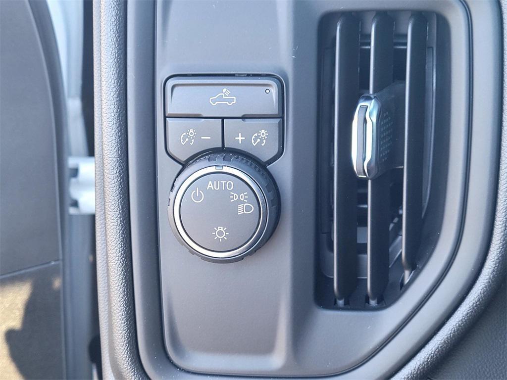 new 2026 Chevrolet Silverado 1500 car, priced at $35,735