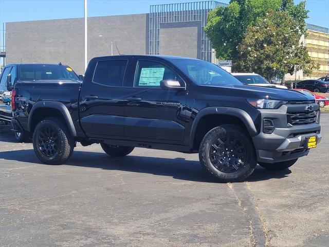 new 2025 Chevrolet Colorado car, priced at $44,020