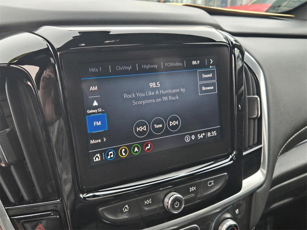 used 2022 Chevrolet Traverse car, priced at $38,263