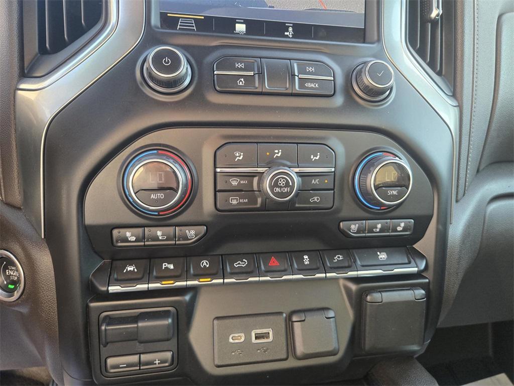 used 2019 Chevrolet Silverado 1500 car, priced at $35,738