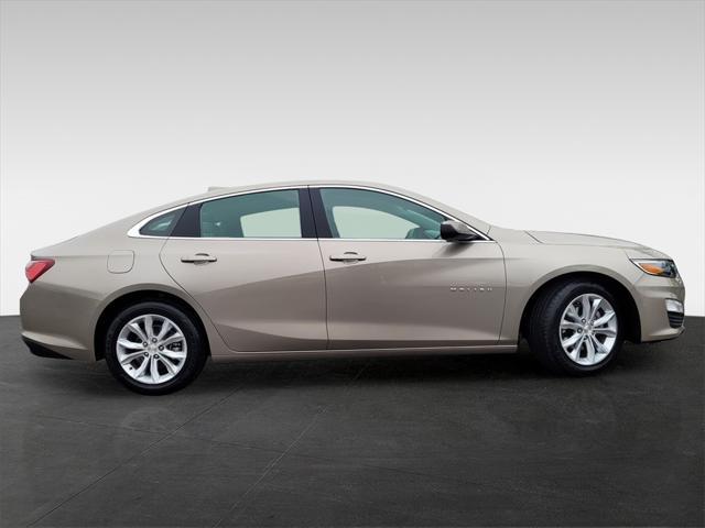 used 2022 Chevrolet Malibu car, priced at $17,617