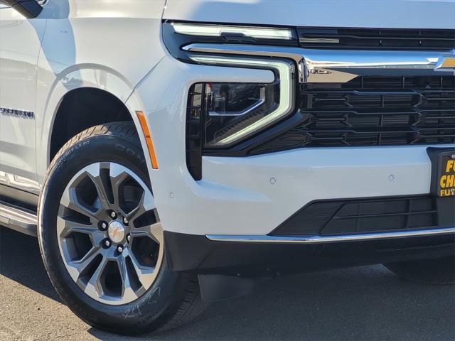 new 2025 Chevrolet Suburban car, priced at $67,345