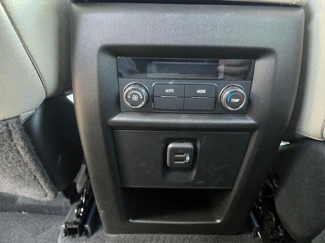 used 2023 Chevrolet Traverse car, priced at $31,600