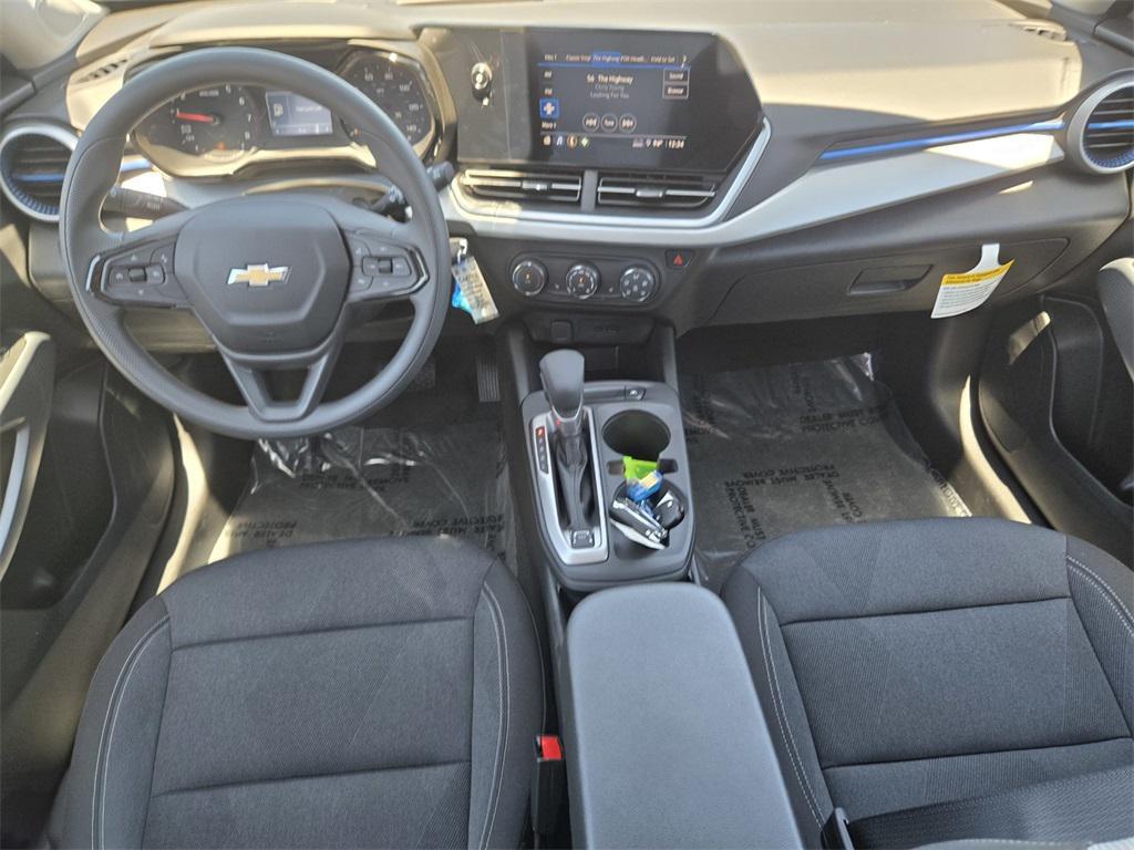 new 2025 Chevrolet Trax car, priced at $22,385