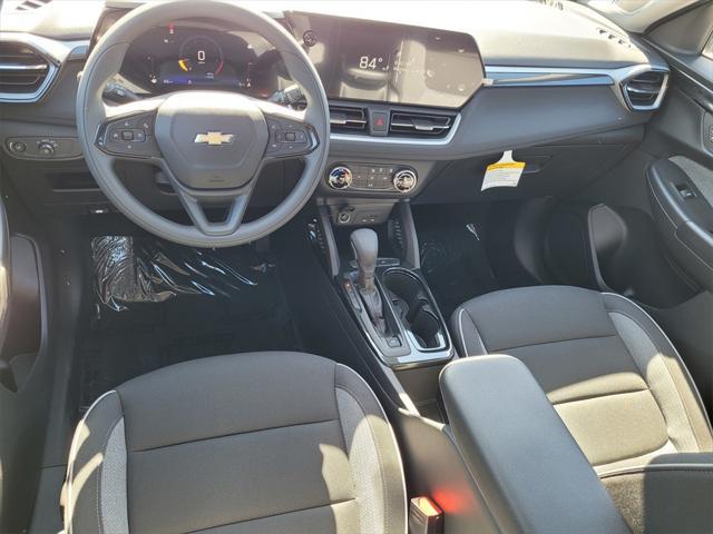 new 2025 Chevrolet TrailBlazer car, priced at $24,384