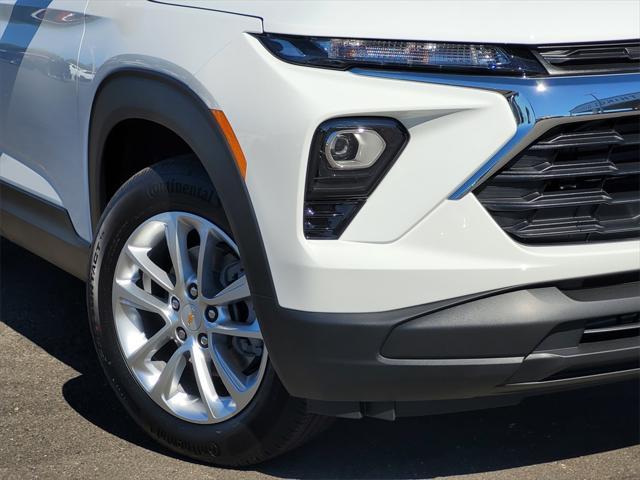 new 2025 Chevrolet TrailBlazer car, priced at $24,384