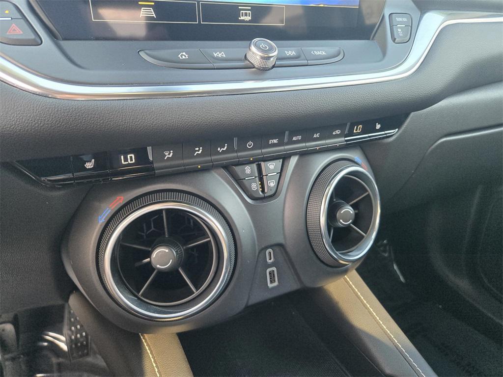 used 2025 Chevrolet Blazer car, priced at $31,902