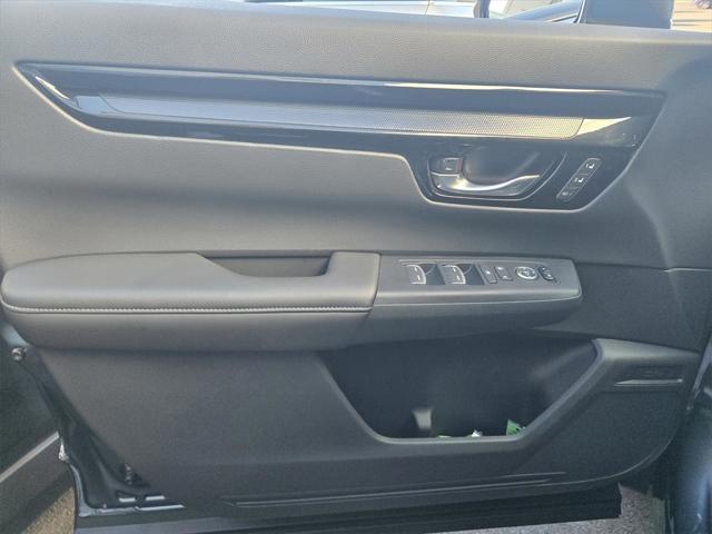 used 2025 Honda CR-V car, priced at $36,373