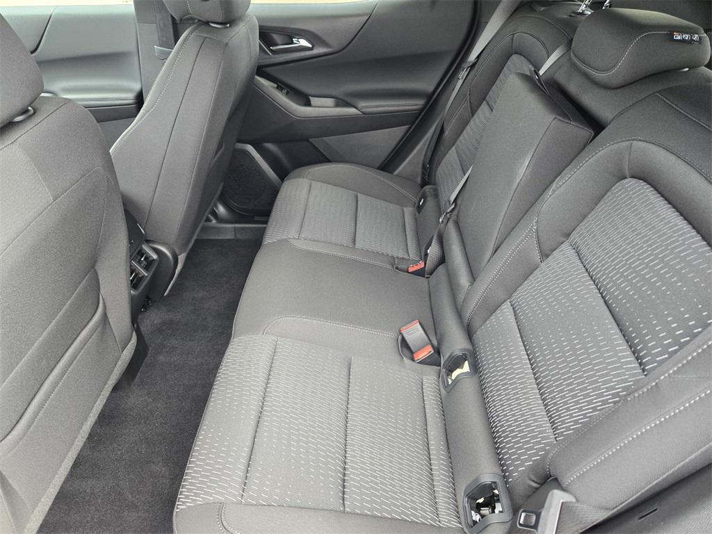 new 2025 Chevrolet Equinox car, priced at $30,995