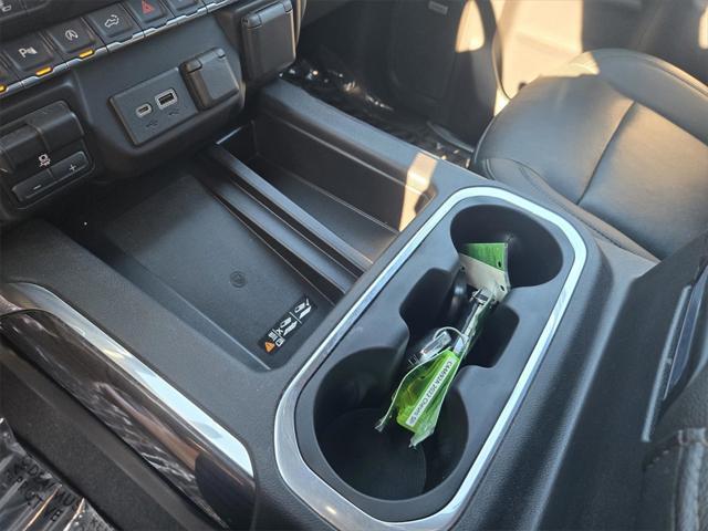 used 2022 Chevrolet Silverado 1500 car, priced at $35,664