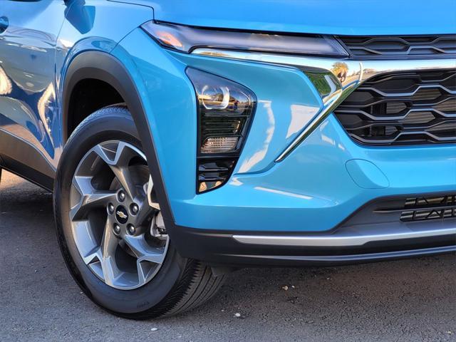 new 2025 Chevrolet Trax car, priced at $23,990