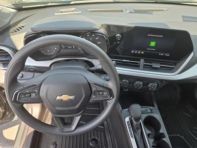 used 2025 Chevrolet Trax car, priced at $23,576