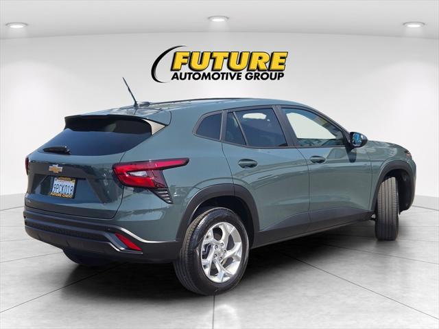 used 2025 Chevrolet Trax car, priced at $23,576