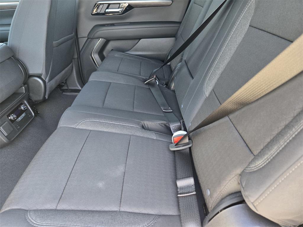 new 2025 Chevrolet Suburban car, priced at $64,070