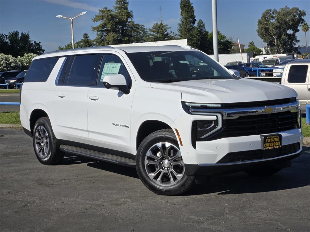 new 2025 Chevrolet Suburban car, priced at $64,070
