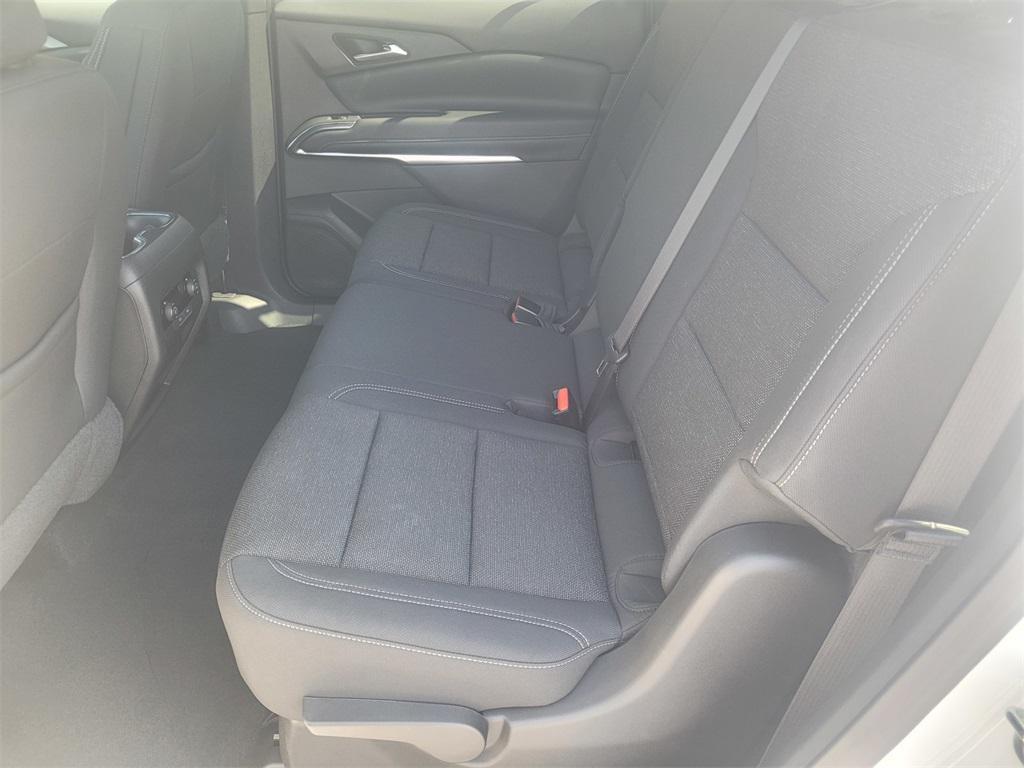 new 2025 Chevrolet Traverse car, priced at $38,195
