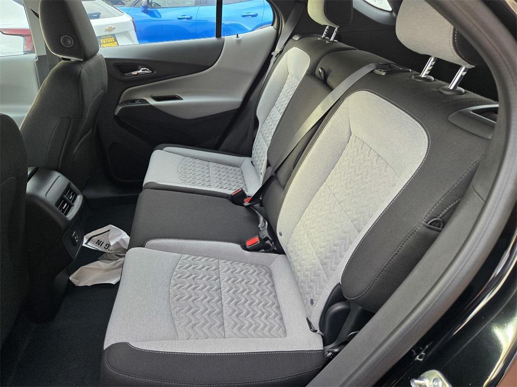 new 2024 Chevrolet Equinox car, priced at $27,195