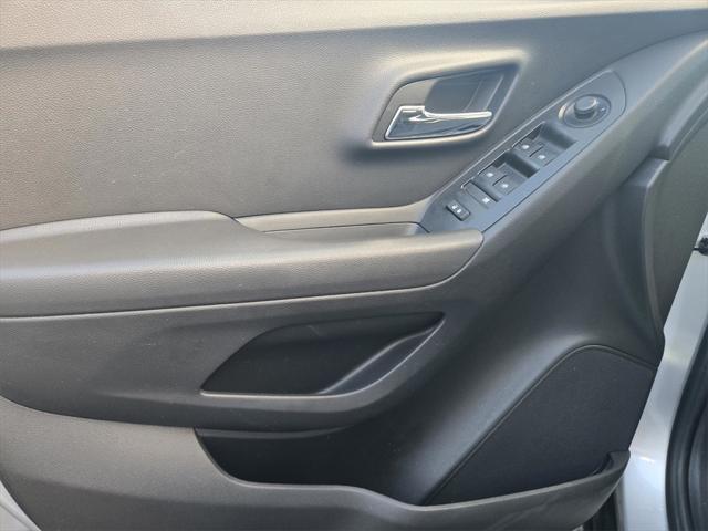 used 2020 Chevrolet Trax car, priced at $16,524
