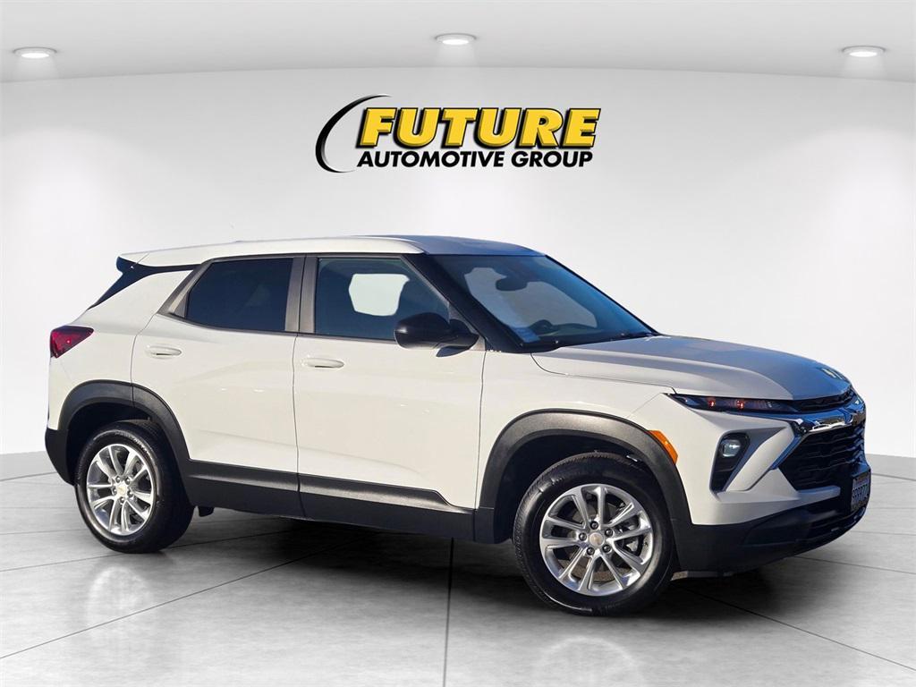 used 2025 Chevrolet TrailBlazer car, priced at $24,757