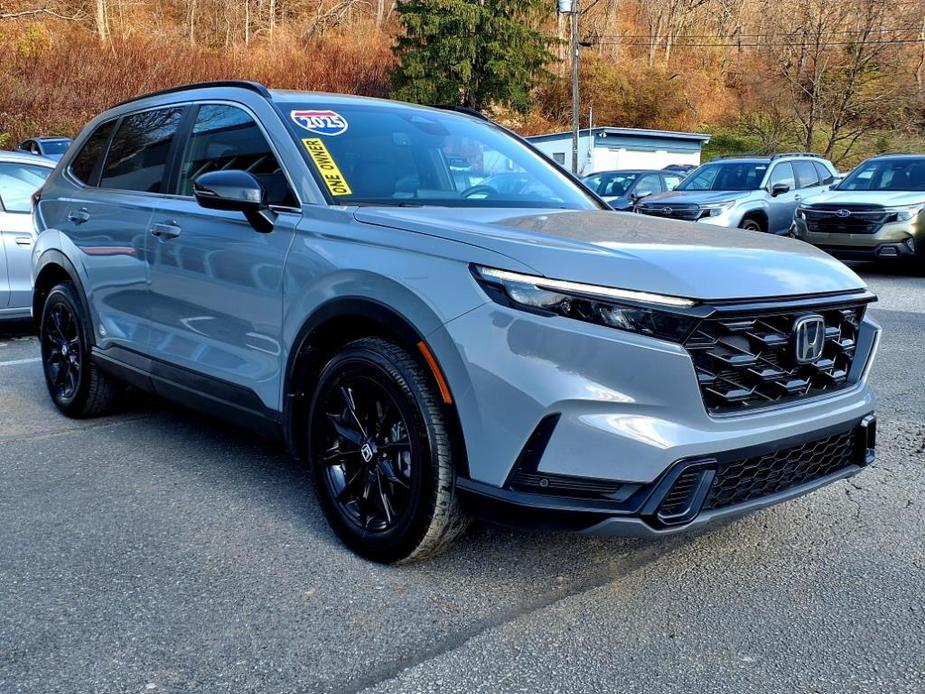 used 2025 Honda CR-V Hybrid car, priced at $37,486