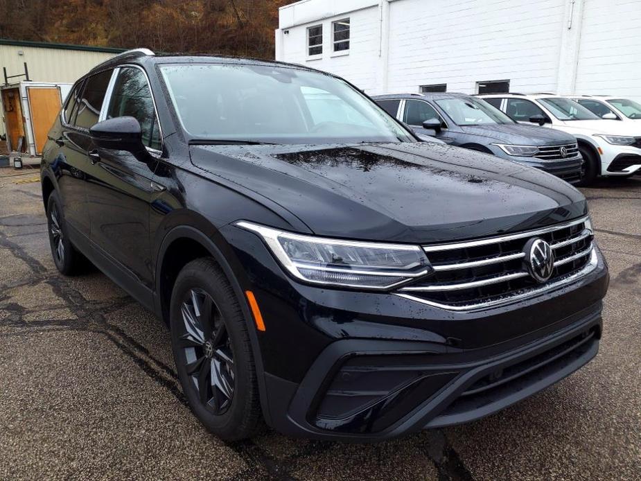 new 2024 Volkswagen Tiguan car, priced at $32,953