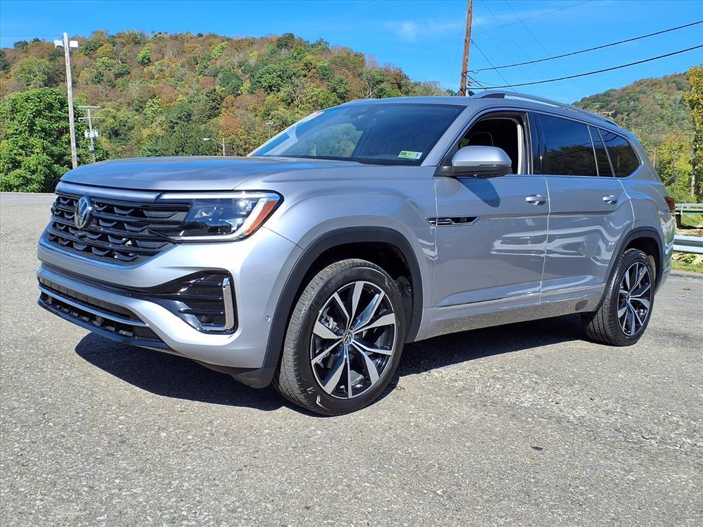 used 2024 Volkswagen Atlas car, priced at $41,848