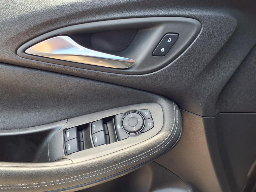 used 2024 Buick Encore GX car, priced at $23,446