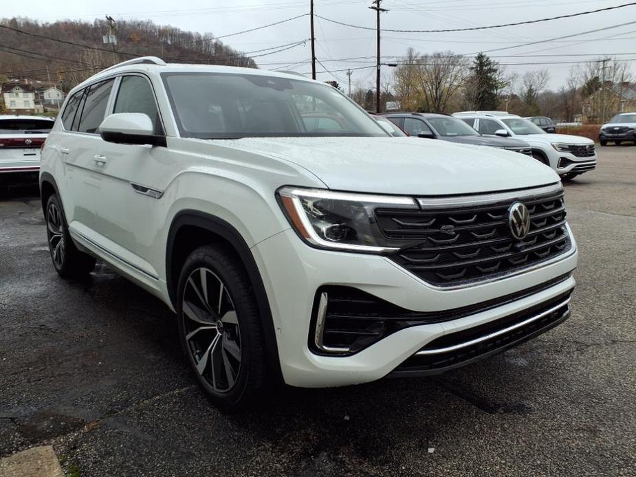 new 2025 Volkswagen Atlas car, priced at $55,261