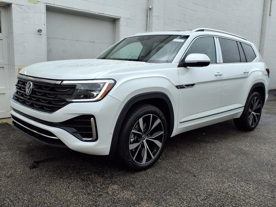 new 2025 Volkswagen Atlas car, priced at $55,261