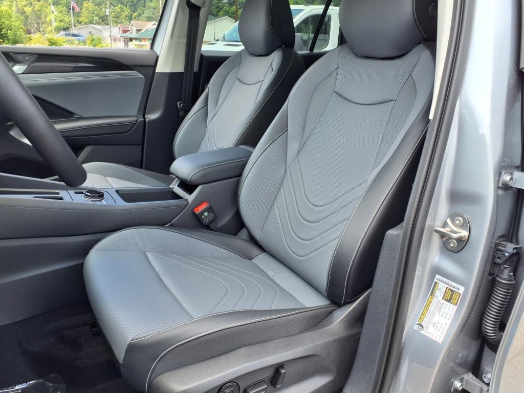 new 2025 Volkswagen Tiguan car, priced at $36,171