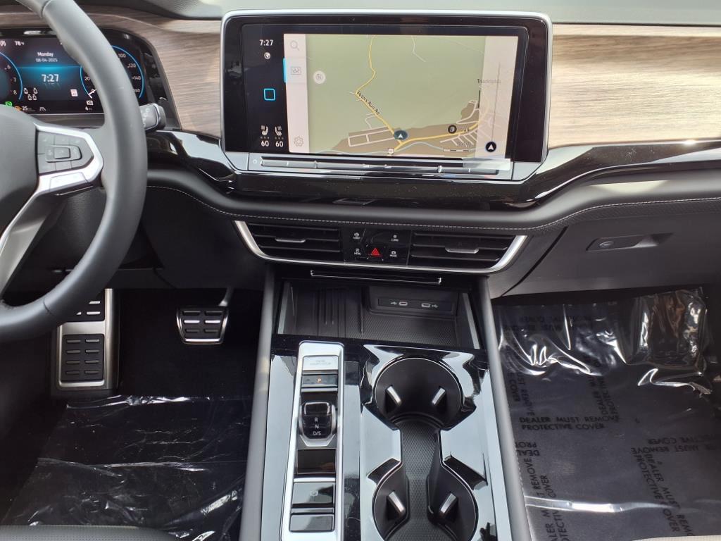 new 2025 Volkswagen Atlas car, priced at $54,091